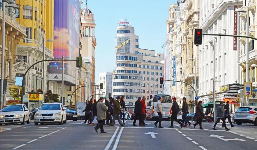 Punta Me Rooms In Madrid Downtown Luaran gambar